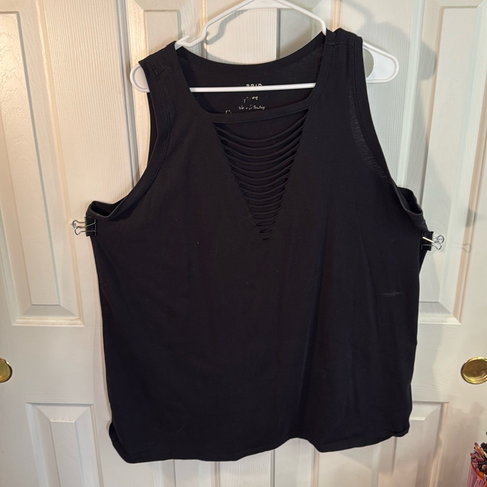 Torrid slim fit tank top with slits design